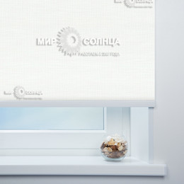 Кассетные рулонные жалюзи UNI на пластиковые окна Корсо цвет белый